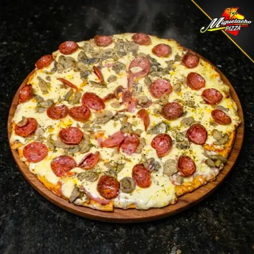 16 Champiñones Pizza de Pollo con Champiñones y Queso