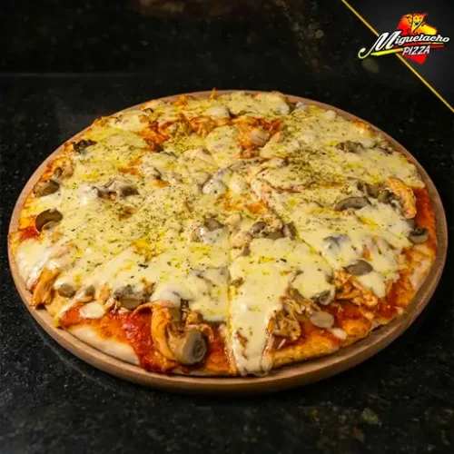 17 Pollo Champiñones y Queso Pollo con champiñones y queso