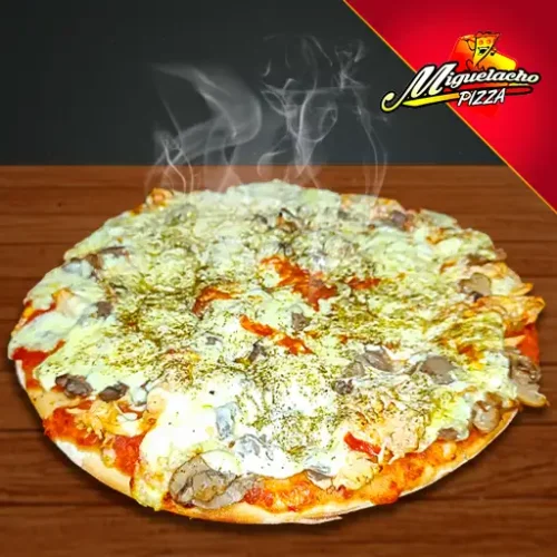 Pizza de Pollo con Champiñones y Queso